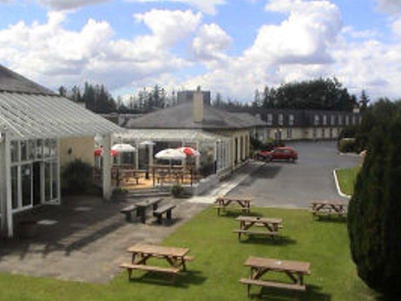 Connemara Gateway Hotel Oughterard Kültér fotó